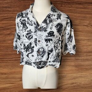 Ed Hardy tattoo print crop top button up size Medium